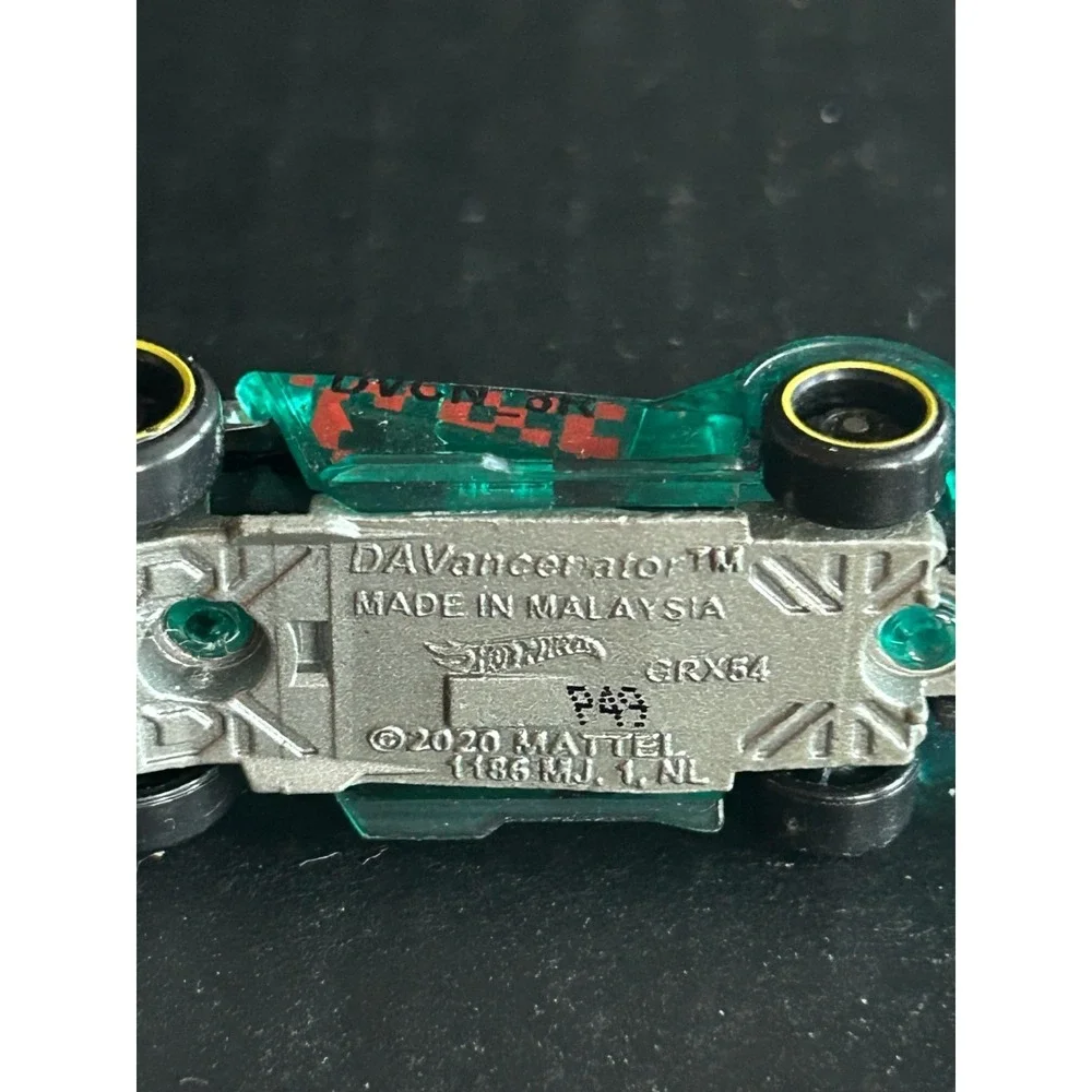 Hot Wheels 2020 Davansenator Green Translucent Spoiler Alert Diecast Car HW